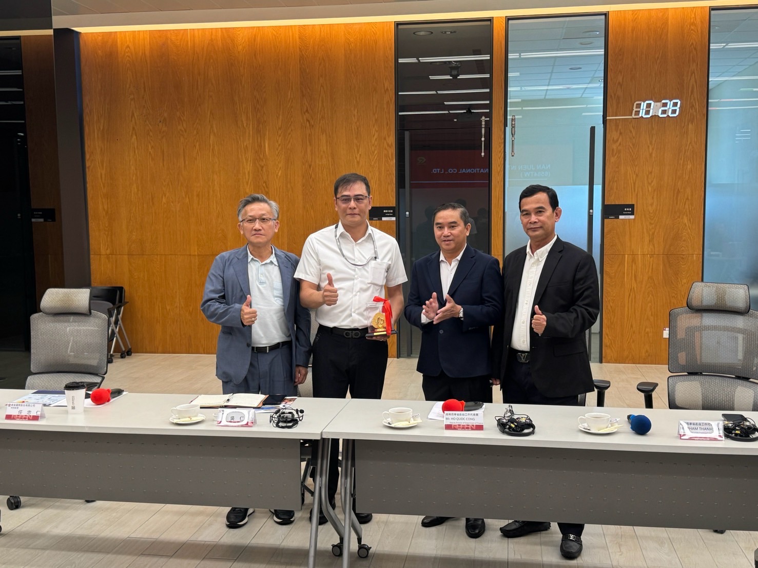 越南西寧省代表團 實地考察 REPON 雲科廠